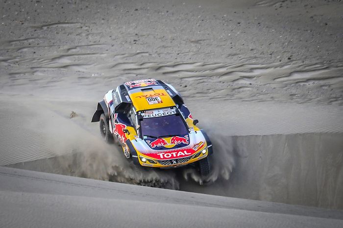#300 Peugeot Sport Peugeot 3008 DKR: Stéphane Peterhansel, Jean-Paul Cottret