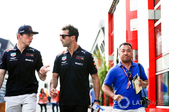 Max Verstappen, Red Bull Racing, y Daniel Ricciardo, Red Bull Racing