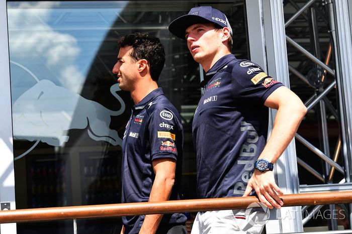 Max Verstappen, Red Bull Racing y Daniel Ricciardo, Red Bull Racing