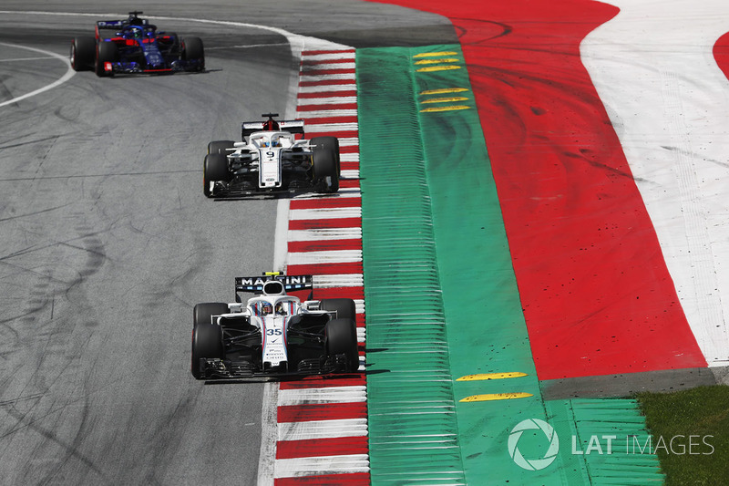 Sergey Sirotkin, Williams FW41, Marcus Ericsson, Sauber C37, y Brendon Hartley, Toro Rosso STR13