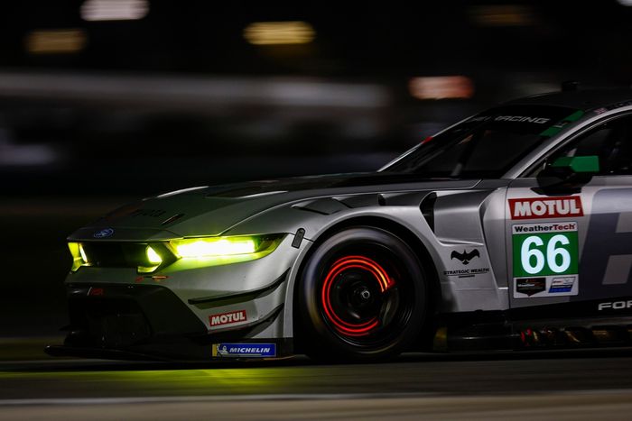 #66 Gradient Racing Ford Mustang GT3: Jake Walker, Till Bechtolsheimer, Corey Lewis, Joey Hand