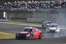 Іван Мюллер, Citroën World Touring Car Team, Citroën C-Elysée WTCC