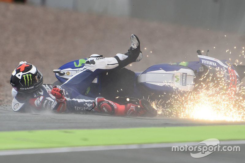 Sturz: Jorge Lorenzo, Yamaha Factory Racing