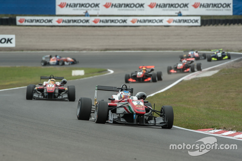 Nick Cassidy, Prema Powerteam Dallara F312 - Mercedes-Benz