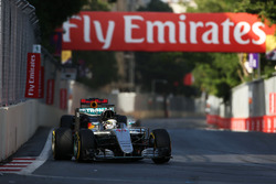 Льюїс Хемілтон, Mercedes AMG F1 W07 Hybrid