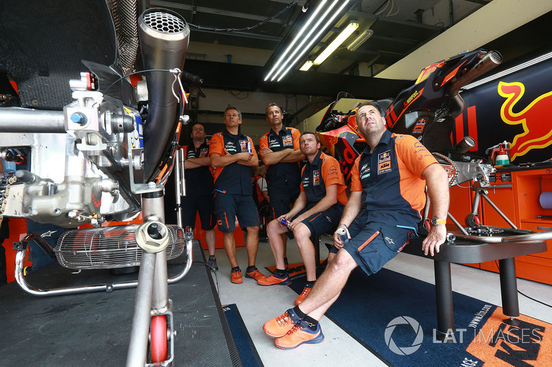 Команда Red Bull KTM Factory Racing team