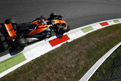 Fernando Alonso, McLaren MCL32