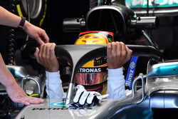 Lewis Hamilton, Mercedes-Benz F1 W08 with halo