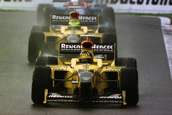 Damon Hill, Jordan 198 Mugen-Honda, Ralf Schumacher, Jordan 198 Mugen-Honda ve Jean Alesi, Sauber C17-Petronas