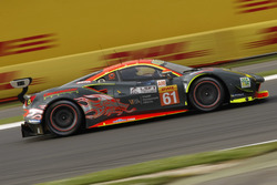 #61 Clearwater Racing, Ferrari 488 GTE: Mok Weng Sun, Matt Griffin, Keita Sawa