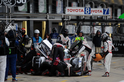 #7 Toyota Gazoo Racing, Toyota TS050 Hybrid: Mike Conway, Kamui Kobayashi, Jose Maria Lopez