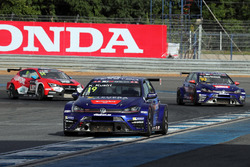 Kantadhee Kusiri, West Coast Racing, Volkswagen Golf GTi TCR
