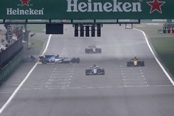 Unfall: Antonio Giovinazzi, Sauber C36
