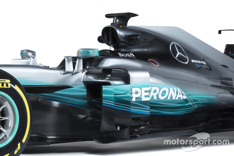 Mercedes AMG F1 W08: Seitenkasten und Airbox