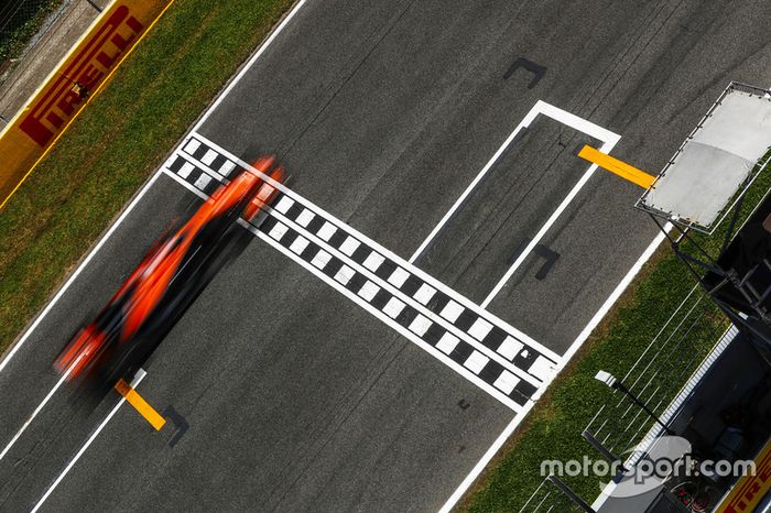 Fernando Alonso, McLaren MCL32