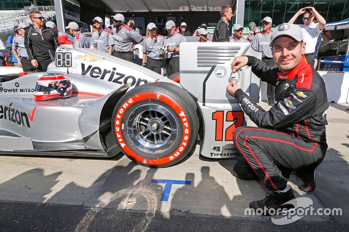 Ganador de la pole Will Power, Team Penske Chevrolet