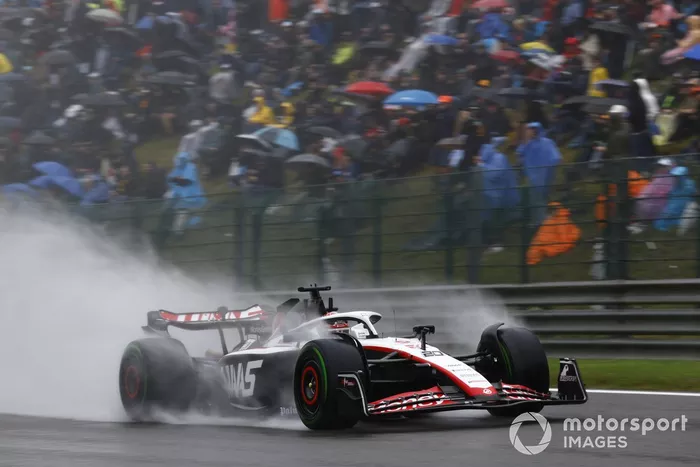 Kevin Magnussen, Haas VF-23