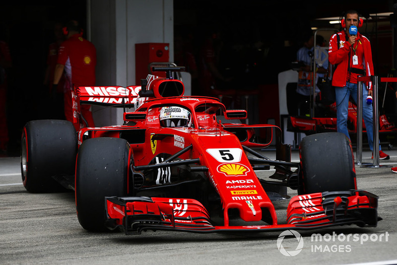 Sebastian Vettel, Ferrari SF71H, leaves the garage