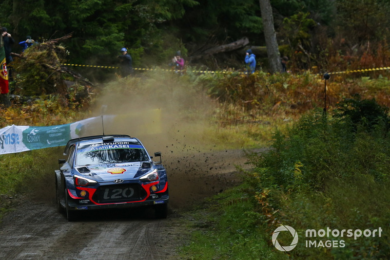 Thierry Neuville, Nicolas Gilsoul, Hyundai Motorsport Hyundai i20 Coupe WRC