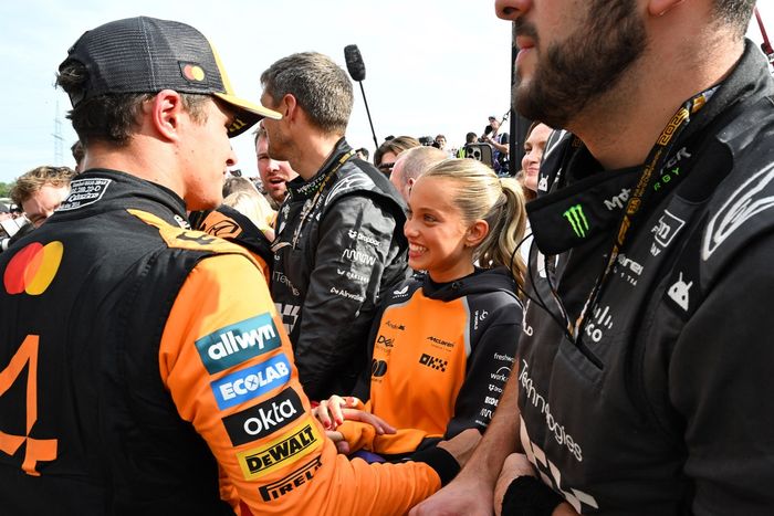 Lando Norris, McLaren with his girlfriend Margarida Corceiro 