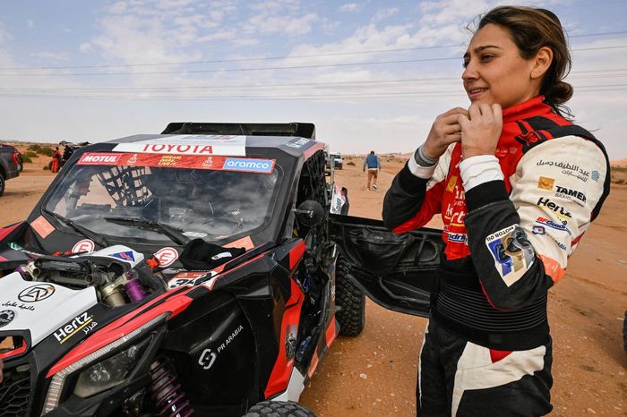 #312 South Racing Can-AM BRP: Dania Akeel