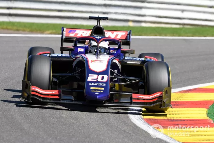 Giuliano Alesi, Trident