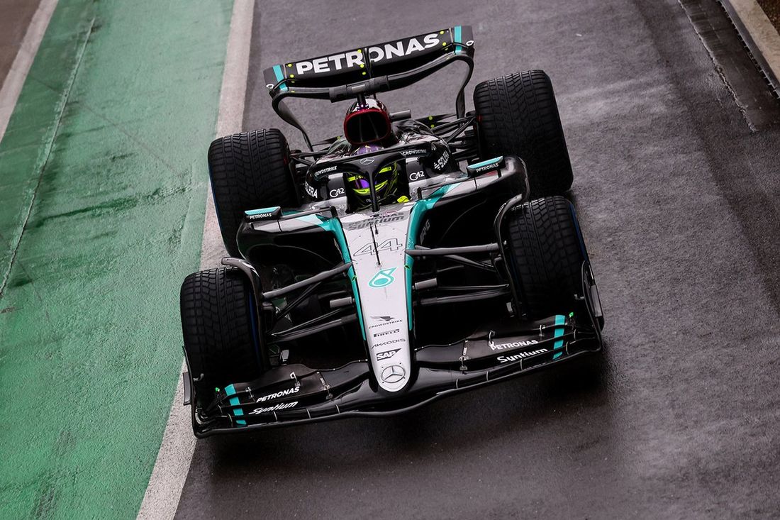 Lewis Hamilton, Mercedes W15