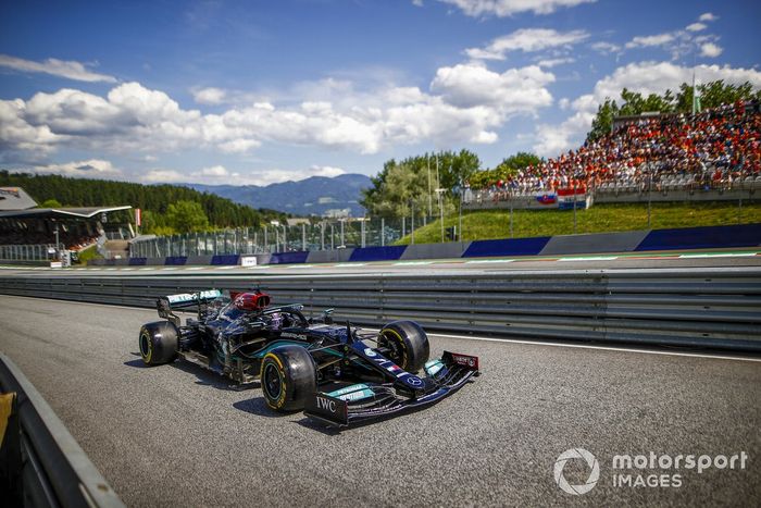 Lewis Hamilton, Mercedes W12