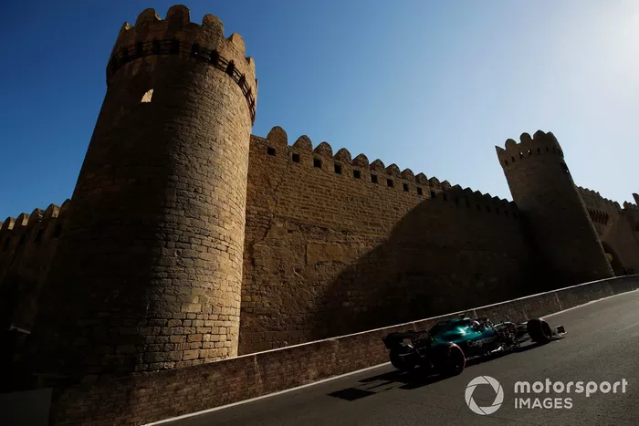 Sebastian Vettel, Aston Martin AMR21