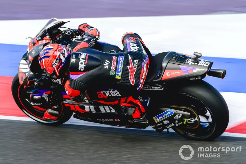 Maverick Vinales, Aprilia Racing Team