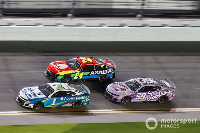 Daniel Suarez, TrackHouse Racing, Chevrolet Camaro Tootsies Orchid Lounge