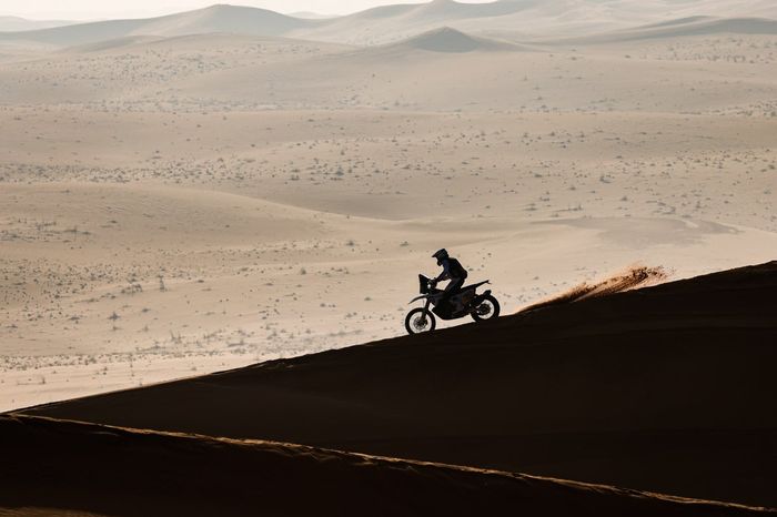 #77 Rockstar Energy Husqvarna Factory Racing: Luciano Benavides