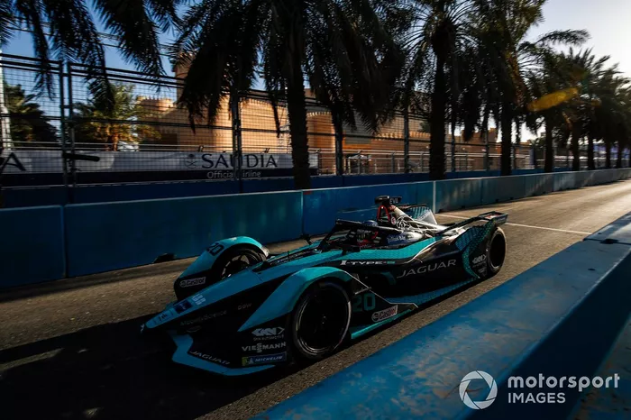 Mitch Evans, Panasonic Jaguar Racing, Jaguar I-Type 5