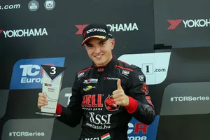 Podio: Attila Tassi, Hell Energy Racing con KCMG Honda Civic Type R TCR