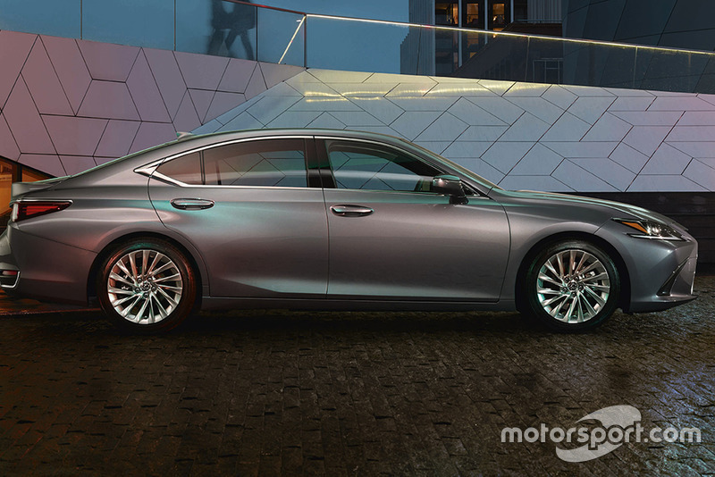 Lexus ES Generasi Ketujuh