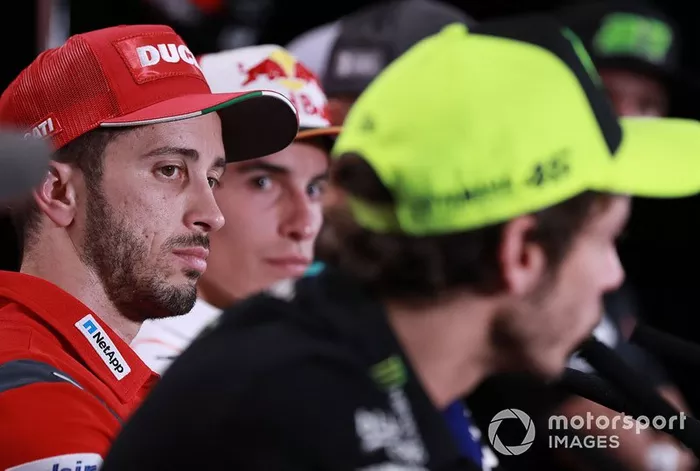Andrea Dovizioso, Ducati Team, Valentino Rossi, Yamaha Factory Racing