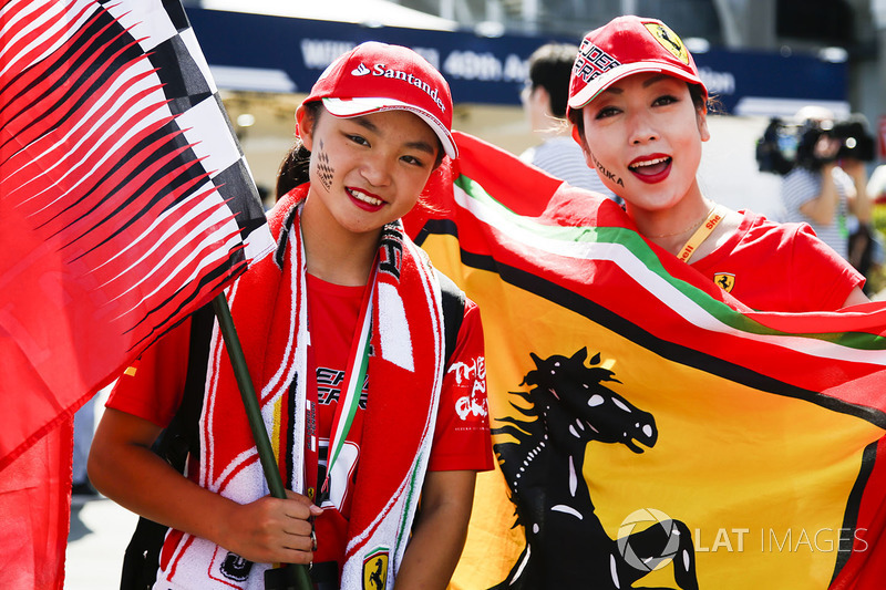Ferrari fans