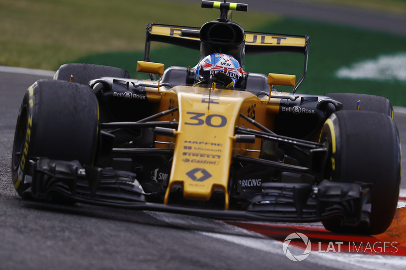 21 місце — Джоліон Палмер, Renault — 1