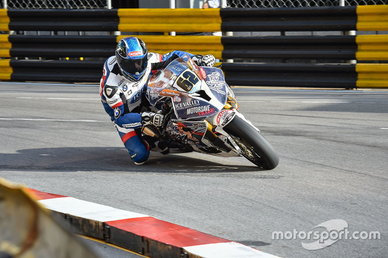 23. Sam West, BMW