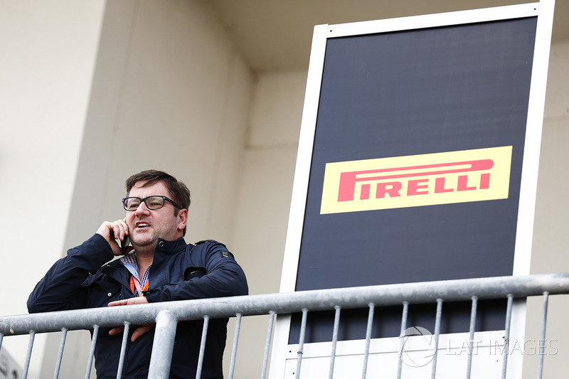 Директор Pirelli Motorsport пол Хембрі