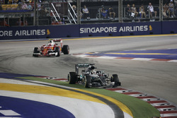 Льюіс Хемілтон, Mercedes AMG F1 W07 Hybrid