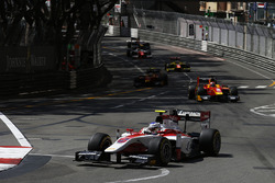 Sergey Sirotkin, ART Grand Prix starts the formation lap
