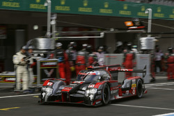 #8 Audi Sport Team Joest Audi R18 e-tron quattro: Lucas di Grassi, Loic Duval, Oliver Jarvis