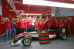 Formel-3-Europameister 2016: Lance Stroll, Prema Powerteam, Dallara F312, Mercedes-Benz