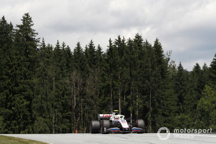 Mick Schumacher, Haas VF-21