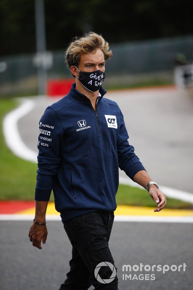 Pierre Gasly, AlphaTauri, recorre la pista