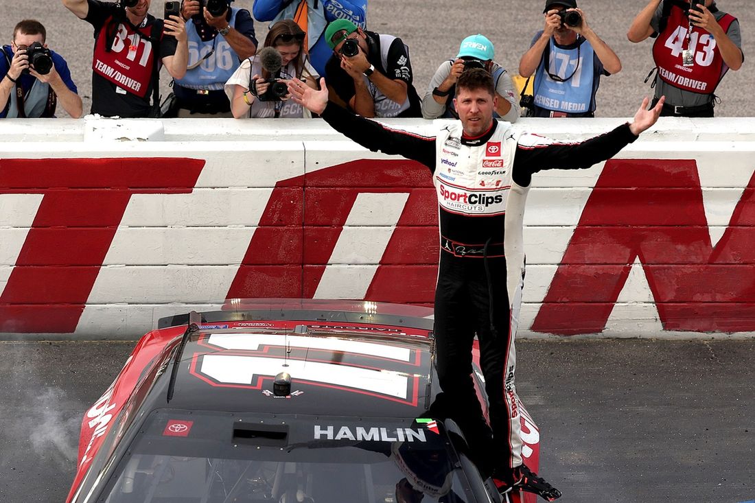 Denny Hamlin, Joe Gibbs Racing Toyota