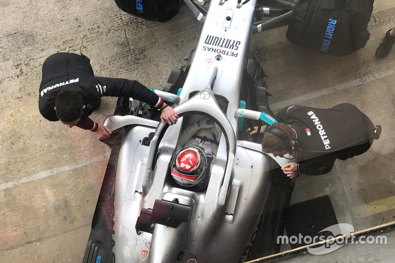 Льюіс Хемілтон, Mercedes-AMG F1 W10