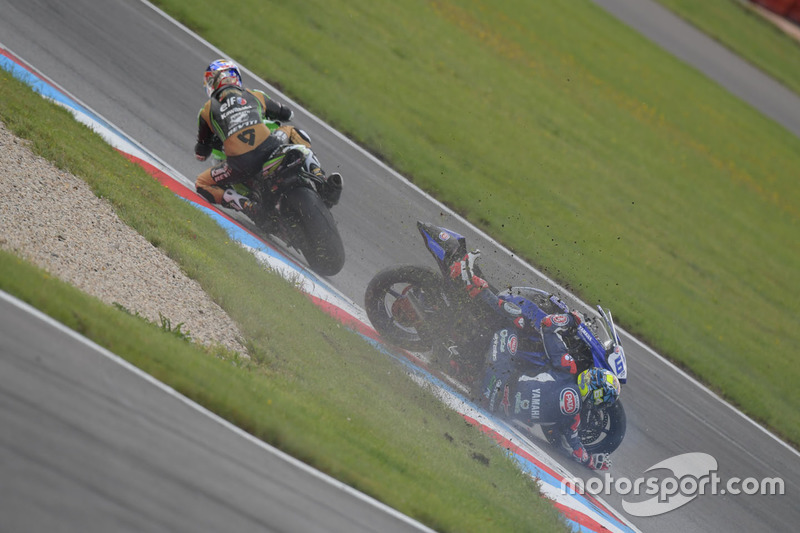 Kenan Sofuoglu, Kawasaki Puccetti Racing, Düşen Federico Caricasulo, GRT Yamaha Official WorldSSP Team