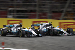 Льюіс Хемілтон, Mercedes AMG F1 W08, боротьба за позицію з Валттері Боттасом, Mercedes AMG F1 W08